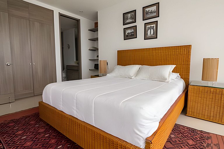 Lujoso Apto de 1 Habitación en Piso 14-Morros City