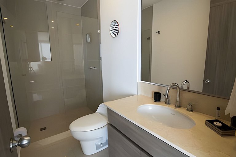 Lujoso Apto de 1 Habitación en Piso 14-Morros City