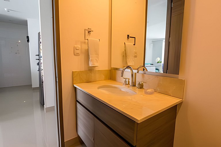 Morros City-Espectacular Apto Vista al Mar Piso 8