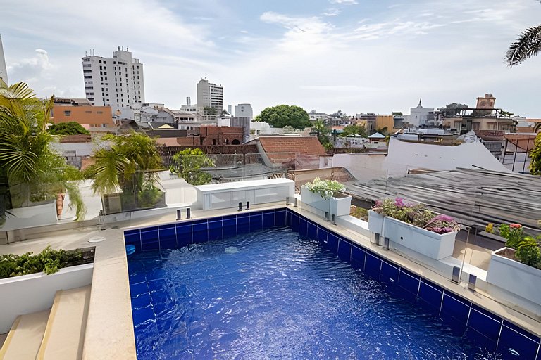 Casa de 5 Hab en la Ciudad Amurallada con Piscina