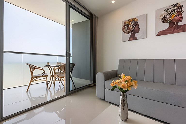 1004 Morros City - Spectacular 1 Bedroom Condo