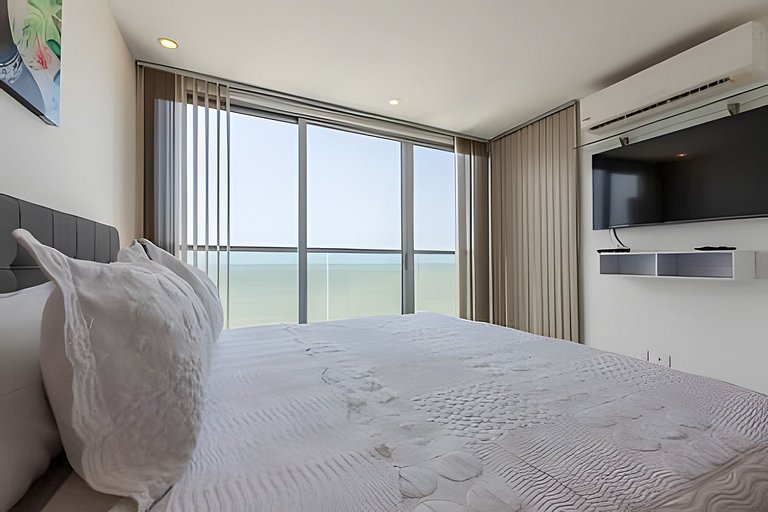 1004 Morros City - Spectacular 1 Bedroom Condo