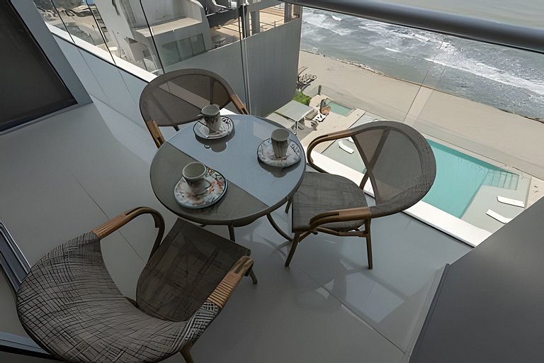 1004 Morros City - Spectacular 1 Bedroom Condo