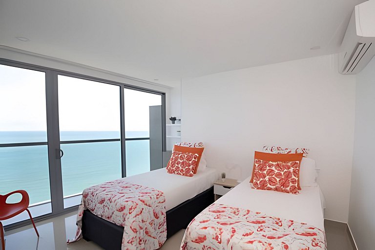 Morros City - Lujoso Apto con vista al mar Piso 28