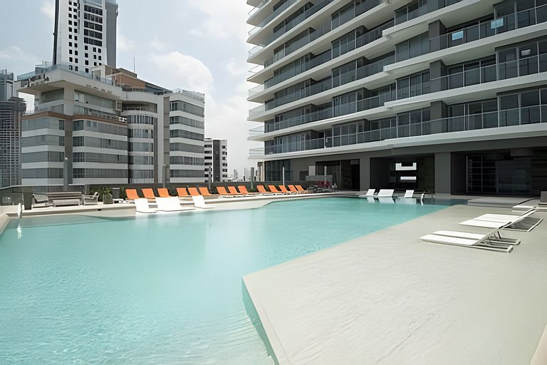 Morros City - Lujoso Apto con vista al mar Piso 28