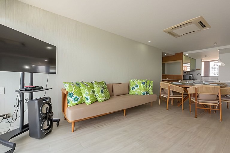 Lujoso Apto de 2 habitaciones en piso 15