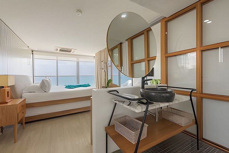 Lujoso Apto de 2 habitaciones en piso 15