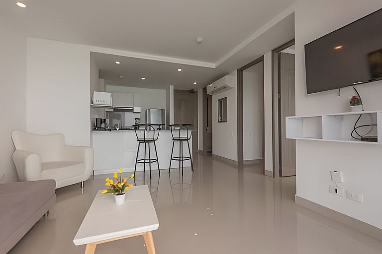 Lujoso Apto de 2 Habitaciones Piso 32- Morros City