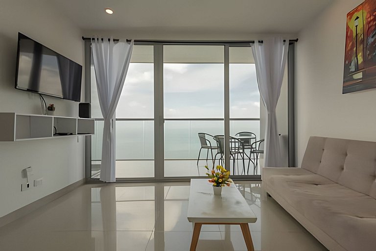 Lujoso Apto de 2 Habitaciones Piso 32- Morros City