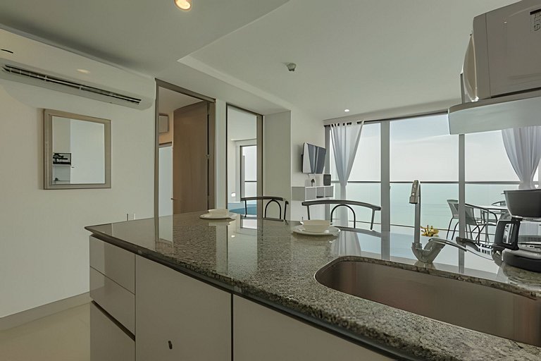 Lujoso Apto de 2 Habitaciones Piso 32- Morros City