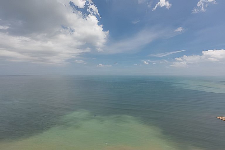 Lujoso Apto de 2 Habitaciones Piso 32- Morros City