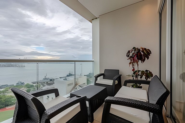 Lujoso apto de 1  hab en piso 15  Edificio H2