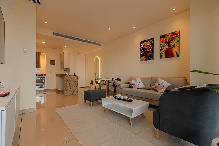 Lujoso apto de 1  hab en piso 15  Edificio H2