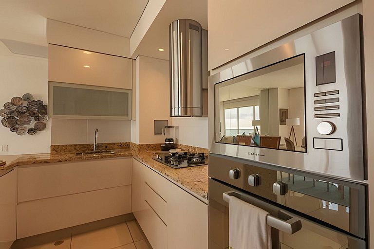 Lujoso Apto con Vista al Mar - H2 Hyatt 1806