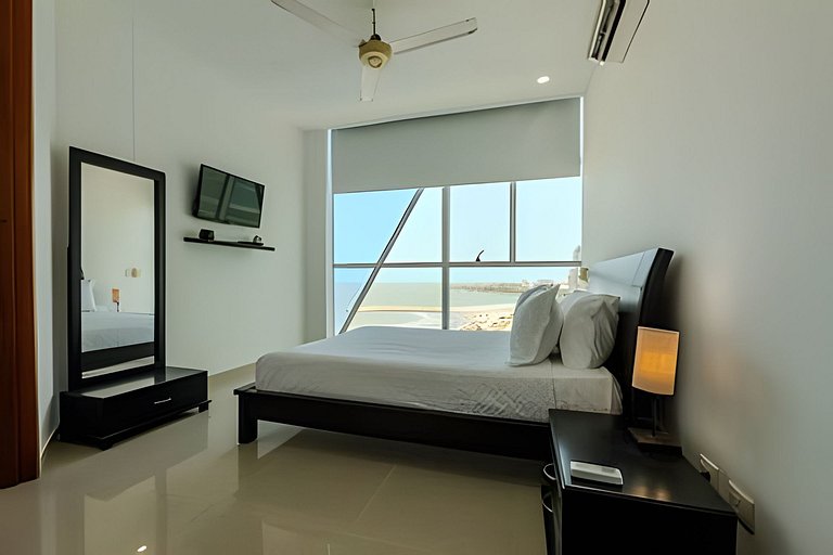 Espectacular vista al mar - Edificio Infinito 1002