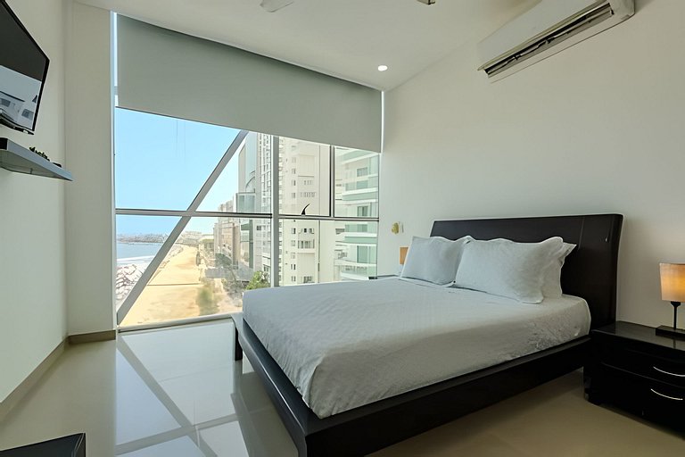 Espectacular vista al mar - Edificio Infinito 1002