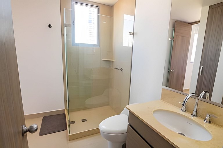 Hermoso Apto Frente al Mar - Morros City piso 9