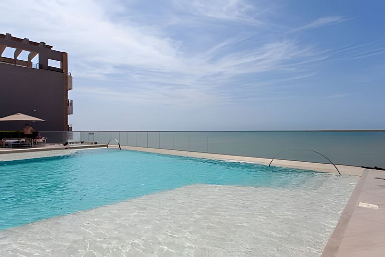 Hermoso Apto Frente al Mar - Morros City piso 9