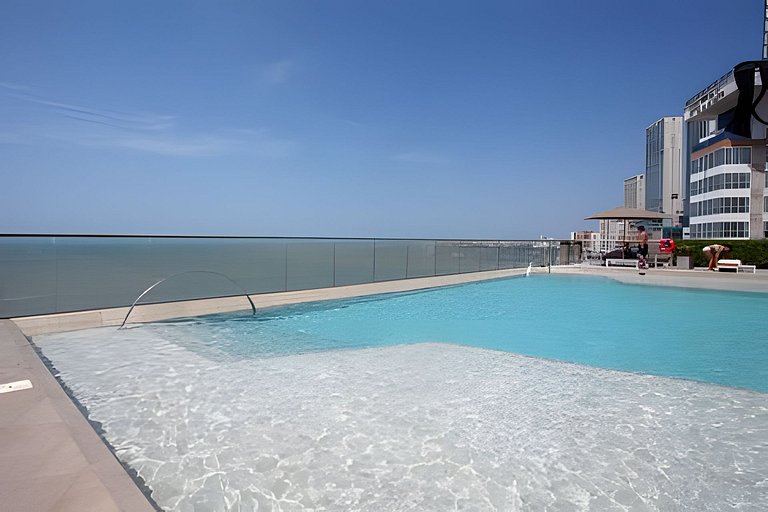 Hermoso Apto Frente al Mar - Morros City piso 9