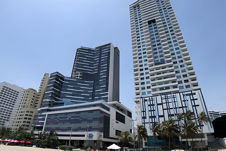 Lujoso Apto Vista al Mar Piso 34 - Palmetto Beach