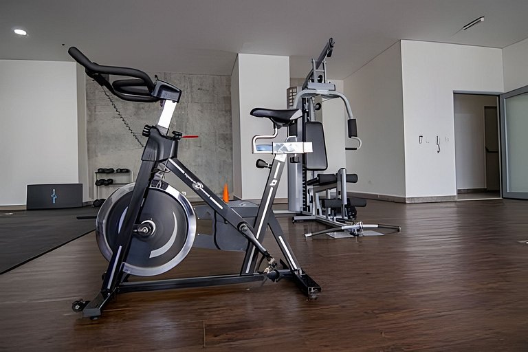 16th Floor Infinitum 1 Bedroom Apt