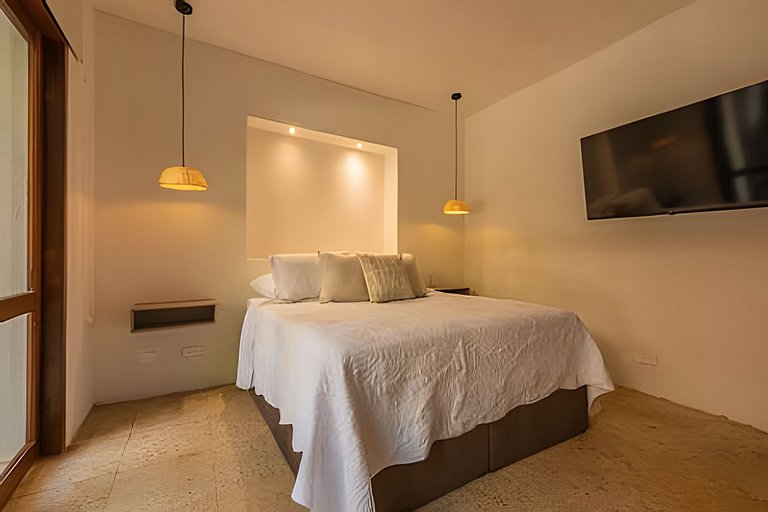 Casa de 3 Hab en la Ciudad Amurallada con Piscina