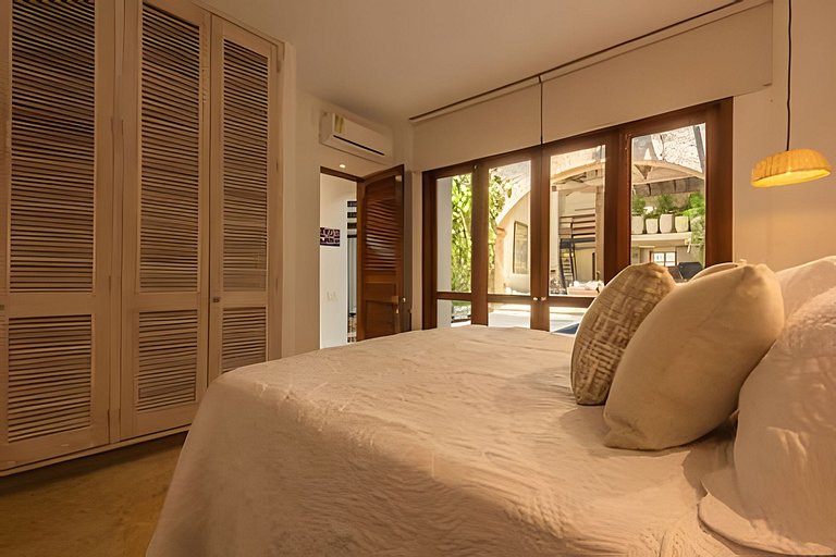 Casa de 3 Hab en la Ciudad Amurallada con Piscina