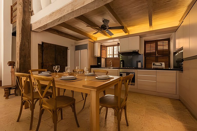 Casa de 3 Hab en la Ciudad Amurallada con Piscina