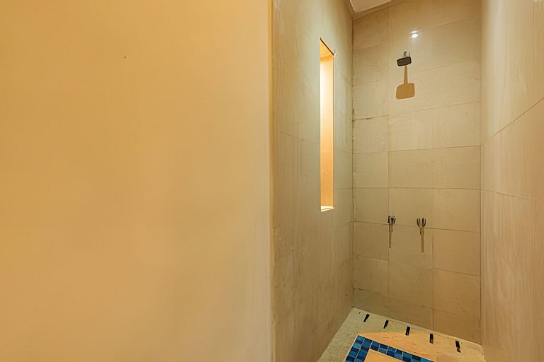 Casa de 3 Hab en la Ciudad Amurallada con Piscina