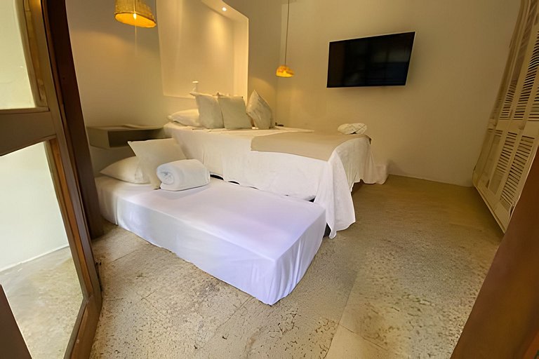 Casa de 3 Hab en la Ciudad Amurallada con Piscina