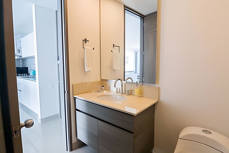 Espectacular Apto  Piso 21 de 2 Hab - Morros City