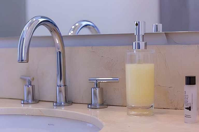 Espectacular Apto  Piso 21 de 2 Hab - Morros City