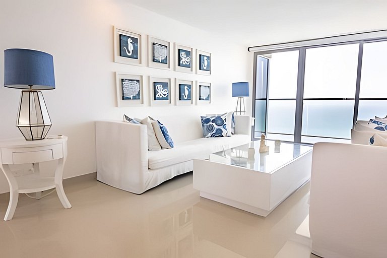 Espectacular Apto de 2 Hab Piso 24 - Morros City