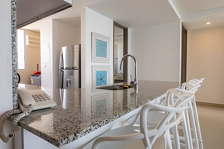 Espectacular Apto de 2 Hab Piso 24 - Morros City