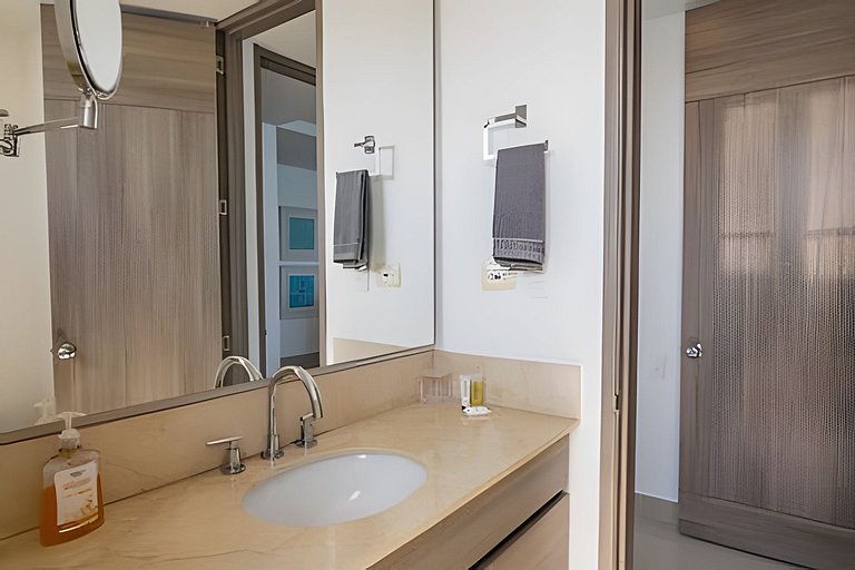 Espectacular Apto de 2 Hab Piso 24 - Morros City