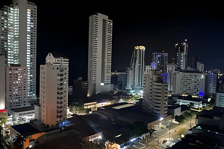 Hermoso Apto de 1 hab con Vista al Mar - Piso 16!