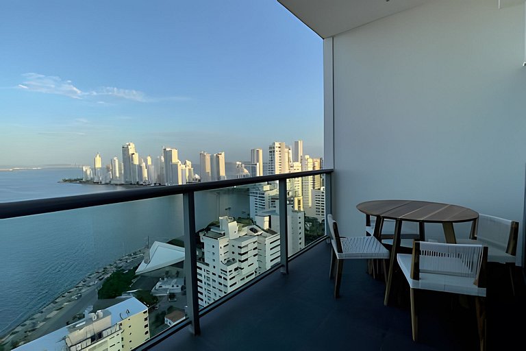 Infinitum  Spectacular 23rd floor 1 BR Condo