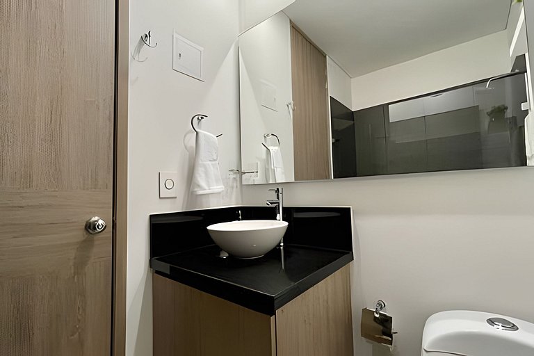 Infinitum  Spectacular 23rd floor 1 BR Condo