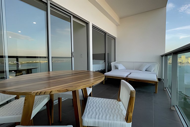 Infinitum  Spectacular 23rd floor 1 BR Condo