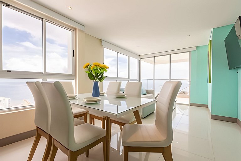 29th Floor Spectacular Apt in Palmetto Beach