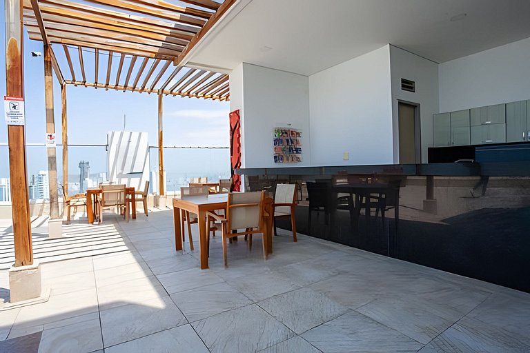 Espectacular apt en el piso 29 en Palmetto Beach