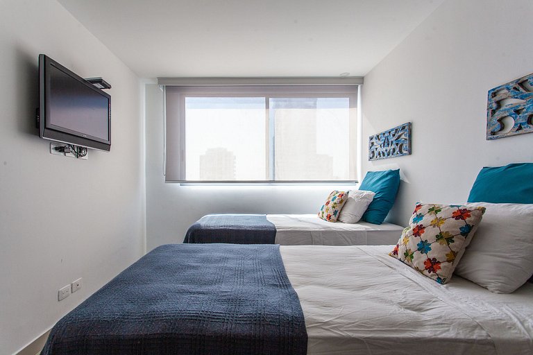 Lujoso Apto de 2 Hab en Piso 14 Morros City