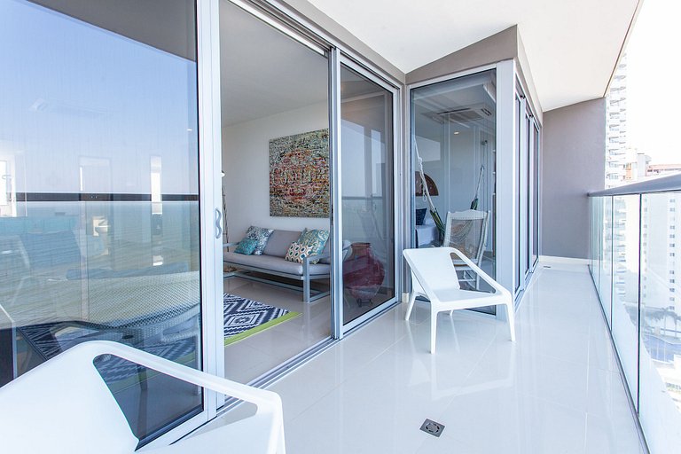 Lujoso Apto de 2 Hab en Piso 14 Morros City