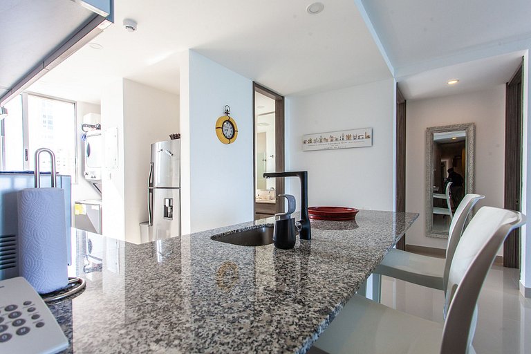 Lujoso Apto de 2 Hab en Piso 14 Morros City