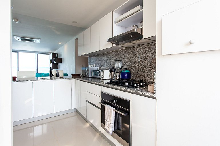 Lujoso Apto de 2 Hab en Piso 14 Morros City