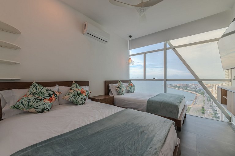 Espectacular vista al mar - Infinito 2502