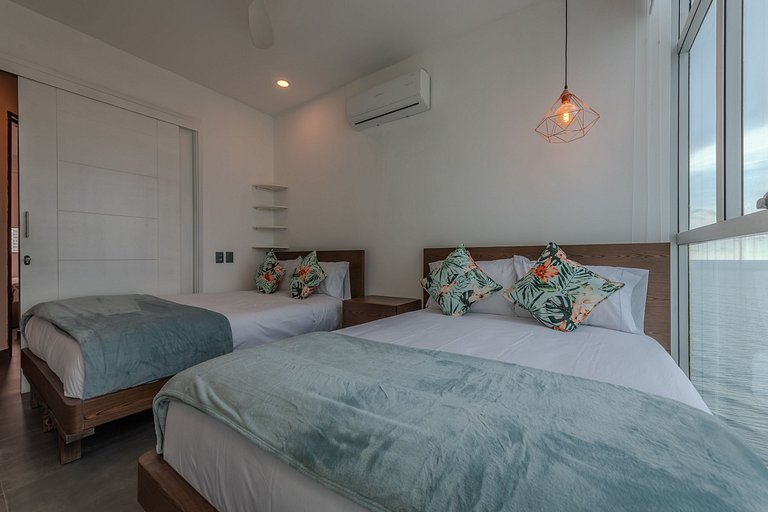 Espectacular vista al mar - Infinito 2502