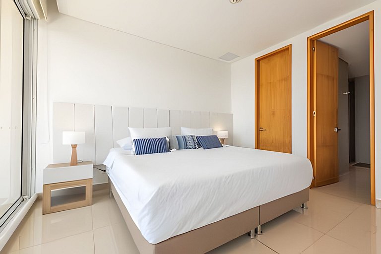 ¡Espectacular Vista a la bahía! Piso 26 H2 Hyatt