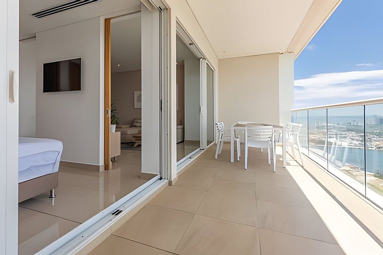 ¡Espectacular Vista a la bahía! Piso 26 H2 Hyatt