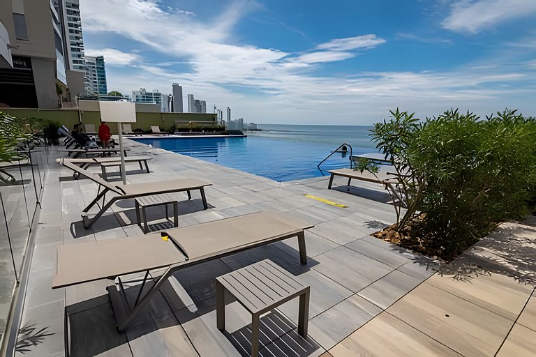 ¡Espectacular Vista a la bahía! Piso 26 H2 Hyatt